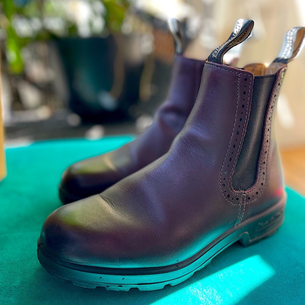 Blundstone #1352 Shiraz Dress Chelsea Boots - barely worn